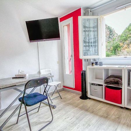 Mon Petit Nid A Amelie Apartment Exterior photo